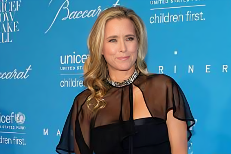 Téa Leoni Net Worth